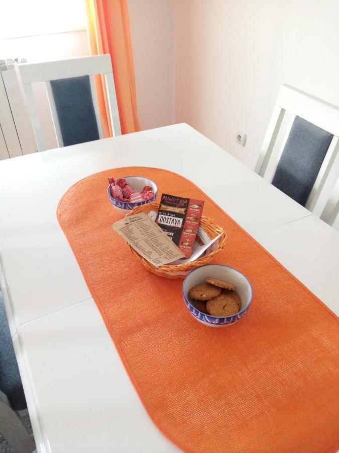Apartman Maca Pirot Eksteriør bilde